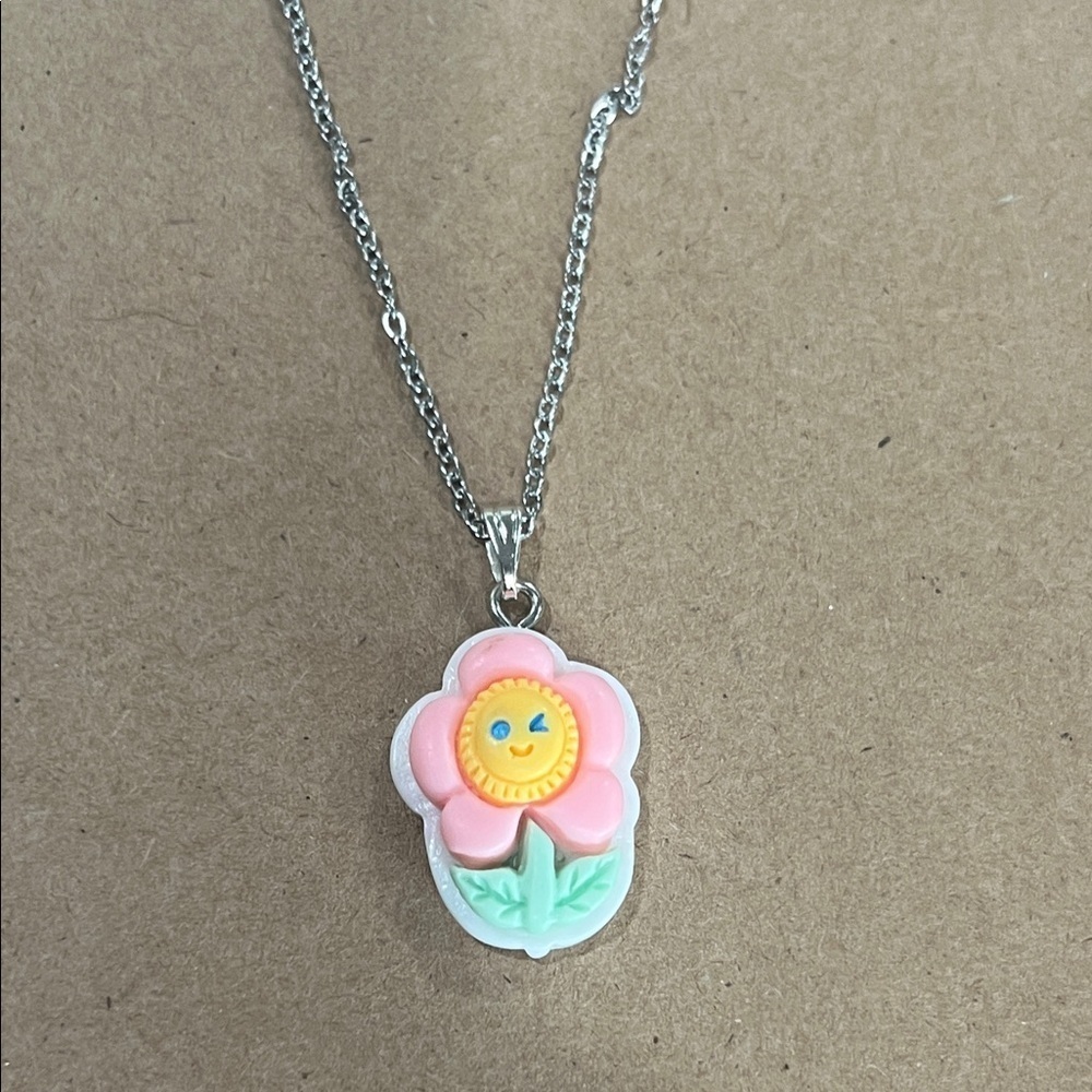 3/$30 Handmade Kawaii Cute Flower Pendant Necklace
